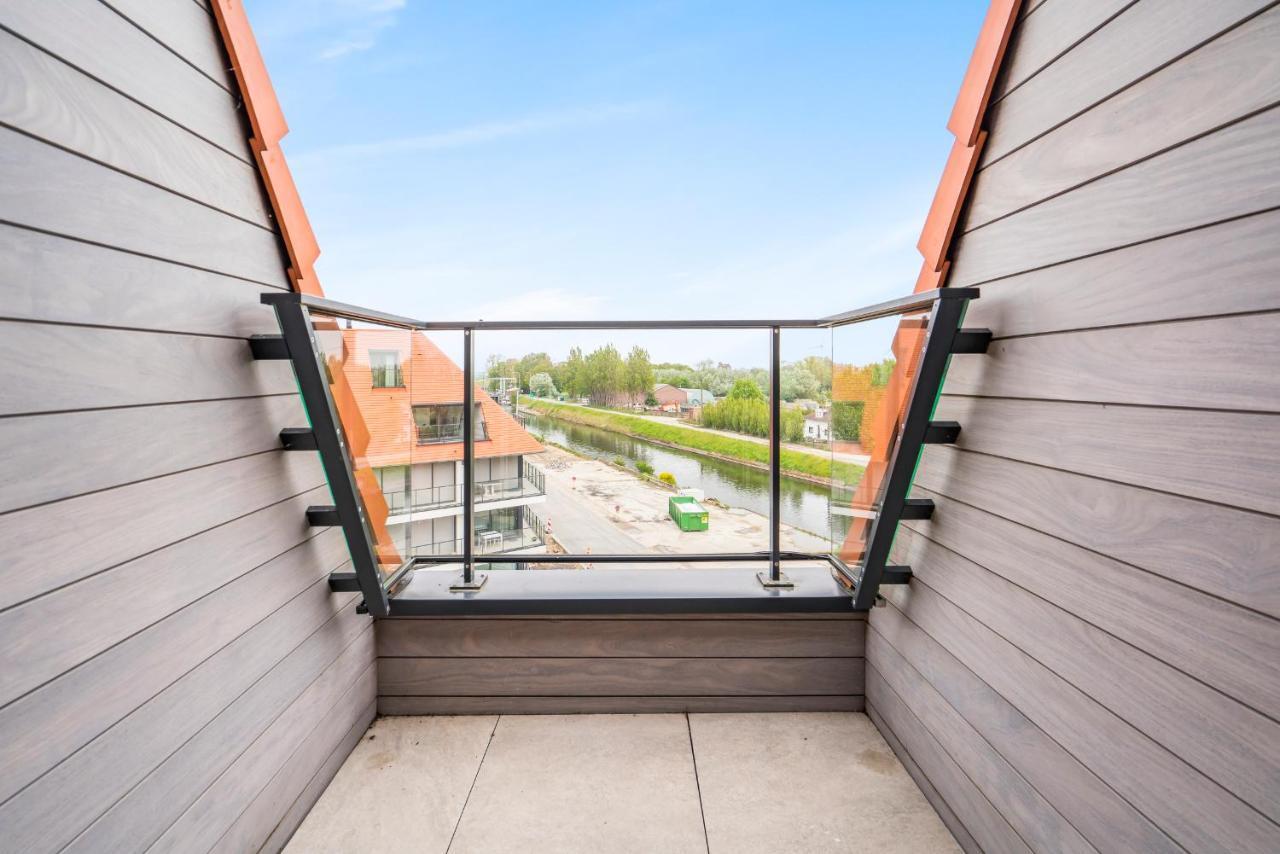니우포르트 Renewed Comfort Duplex W 2 Terraces Nearby Marina 아파트 외부 사진