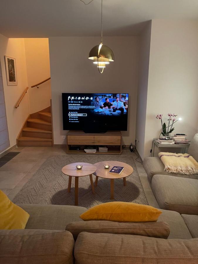 니우포르트 Renewed Comfort Duplex W 2 Terraces Nearby Marina 아파트 외부 사진